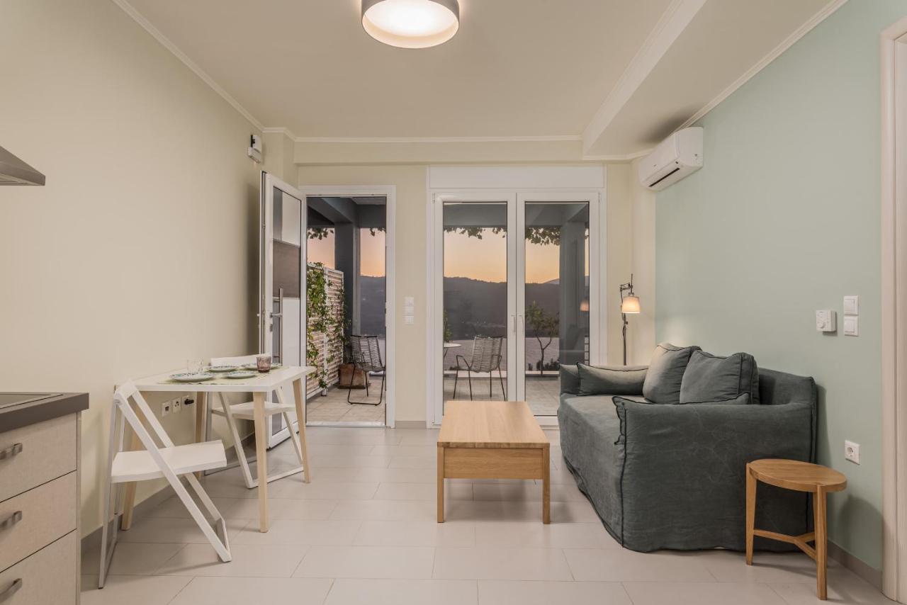 Apartamento Heaven'S Door Samos Town Exterior foto